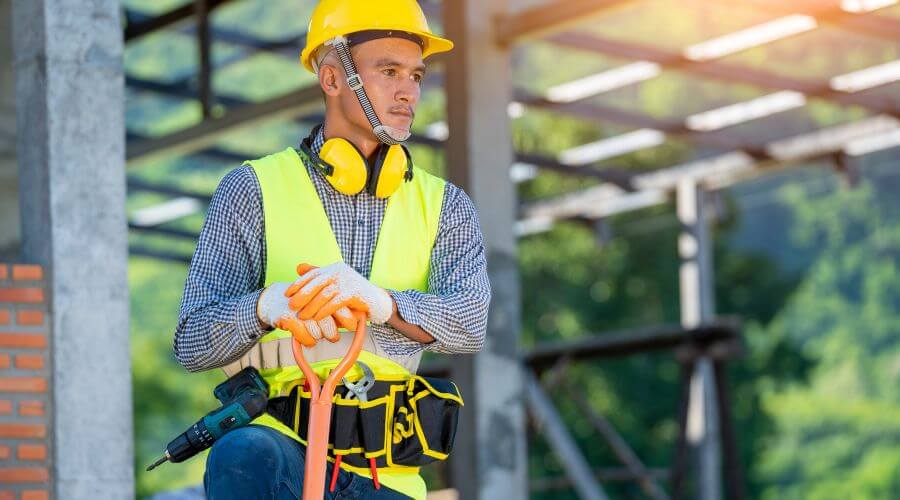 Professional gutter cleaning in Bloomfield Hills, MI